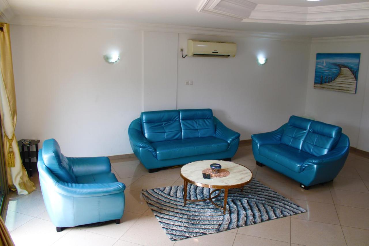 Residence Le Carat Silverline Douala Esterno foto